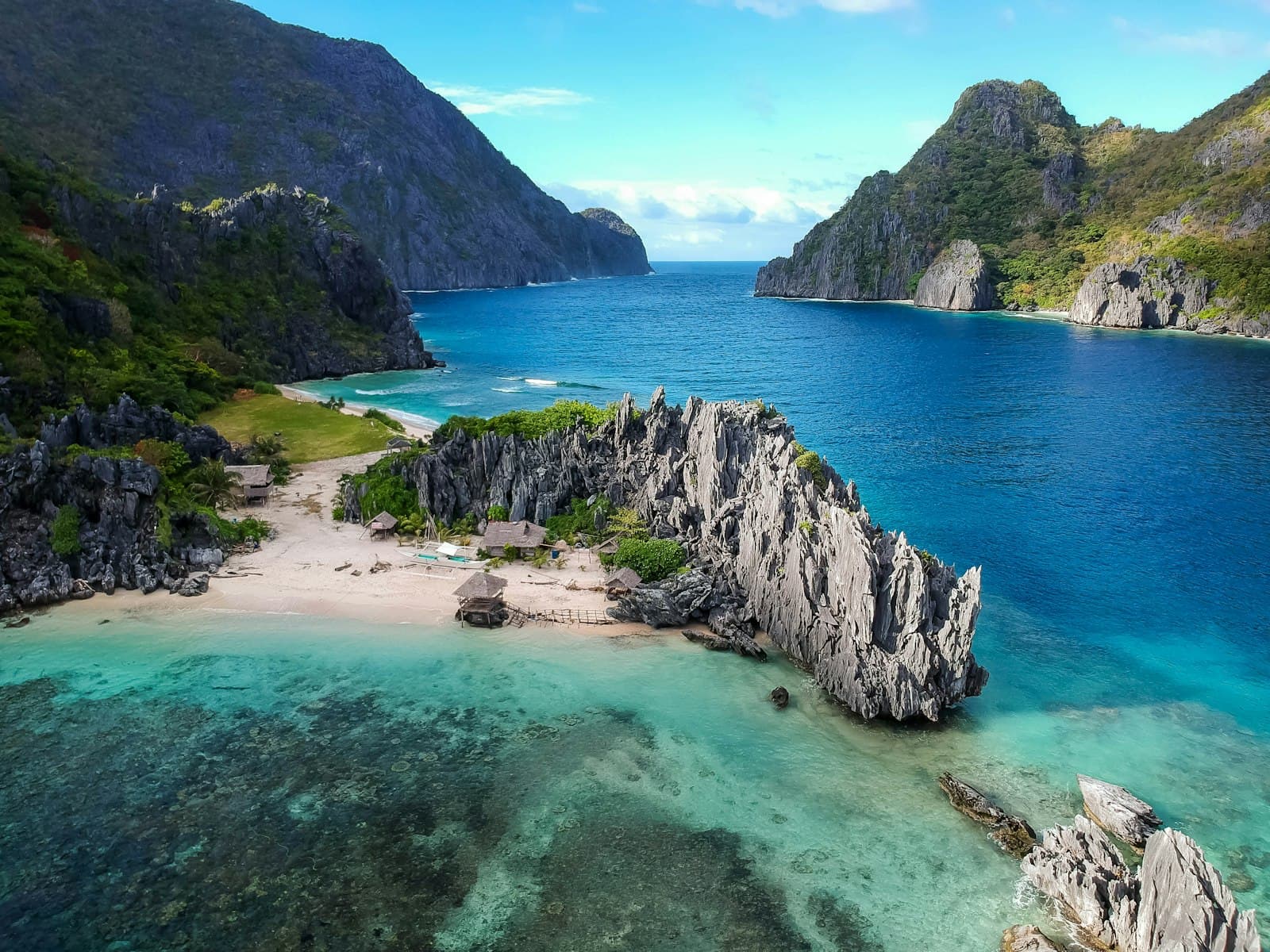 island shallows, late sun